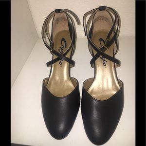 Capezio black dance heels